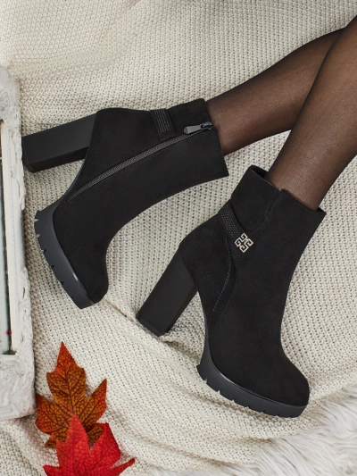 Zavrina női öko velúr bokacsizma vastag sarokkal