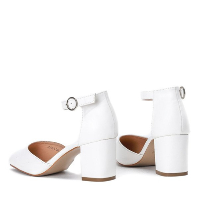 Białe czółenka na słupku Rimini - Obuwie