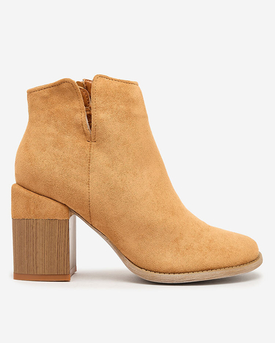 Royalfashion Camel női Teascir tűsarkú csizma