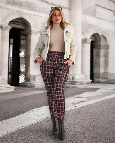 Royalfashion Melegített női teggings nadrág PLUS SIZE