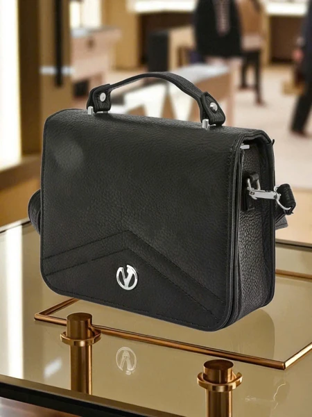 Royalfashion Kis női kézitáska öko bőrből Vintage Moderno