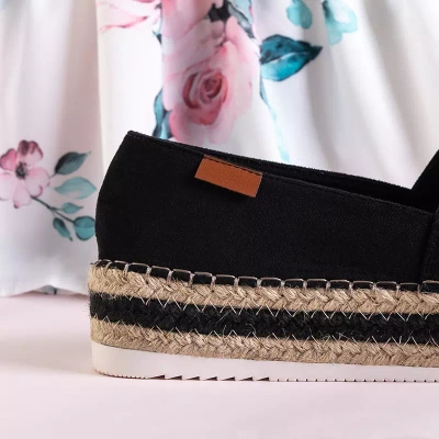 OUTLET Fekete női espadrillák a Molandia platformon - Cipők