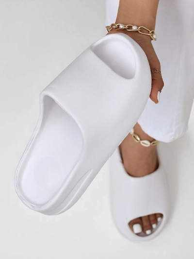 Royalfashion Női lapos talpú Easy Breeze papucs