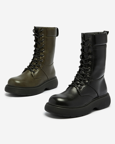 Sötétzöld Ferisis fűzős női magas csizma - Lábbeli