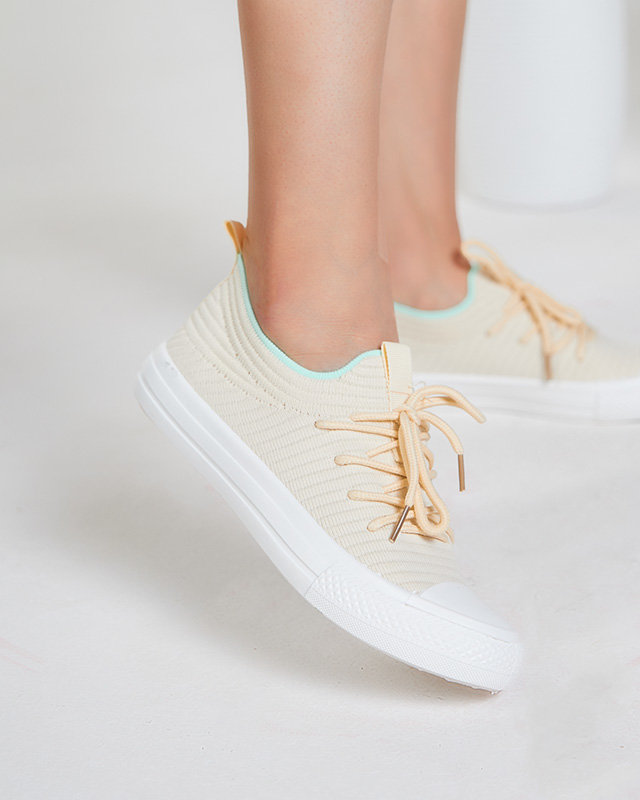 OUTLET Bézs színű női bordás tornacipő Manfer- Footwear