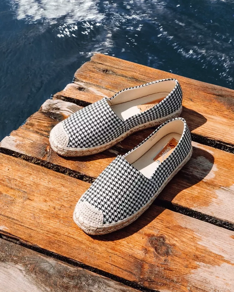 Royalfashion Fekete-fehér női espadrilles pepitből Ilacex