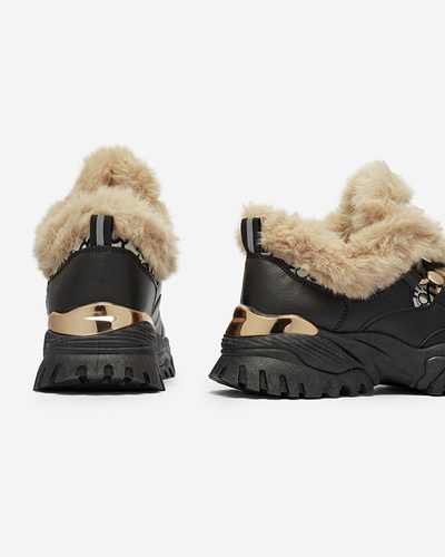Női sportcipő szőrmével, fekete színben Reyma- Footwear
