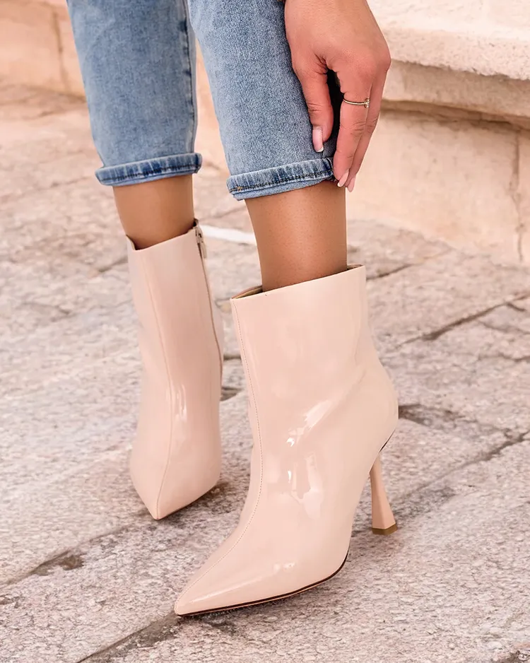 Royalfashion Loori lakkozott női tűsarkú csizma