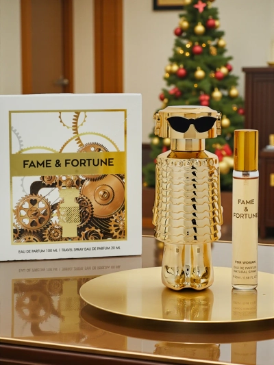 Inspirált női Eau de Parfum és Fame Gold parfümolaj szett