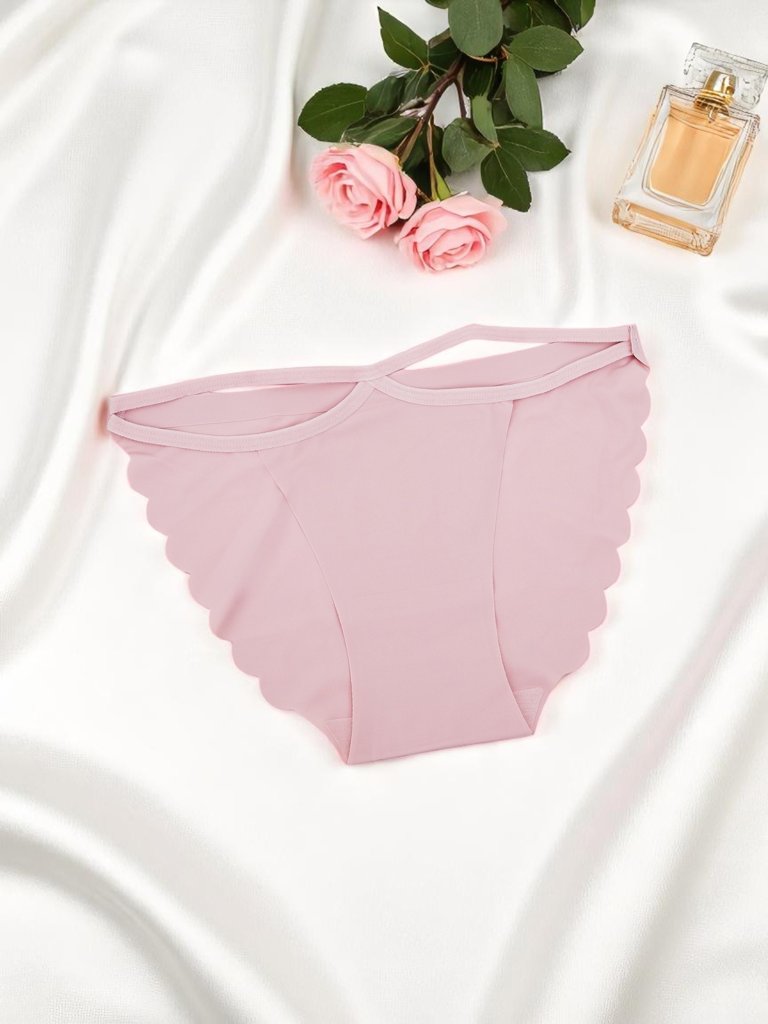 Royalfashion Lézervágott női bikini bugyi dekoratív pántokkal Edge Chic