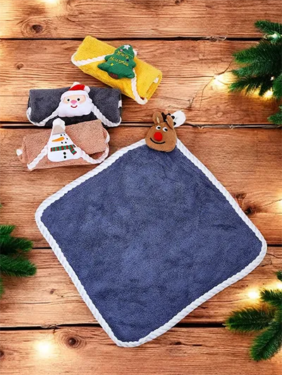 Royalfashion Ünnepi törölközőkészlet Boldog Karácsonyt