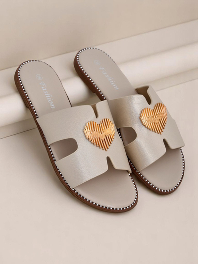 Royalfashion Női lapos talpú Heart Chic papucs