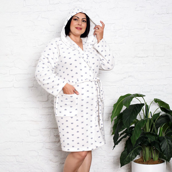 Puha fehér női fürdőköpeny szívecskékkel - Ruházat