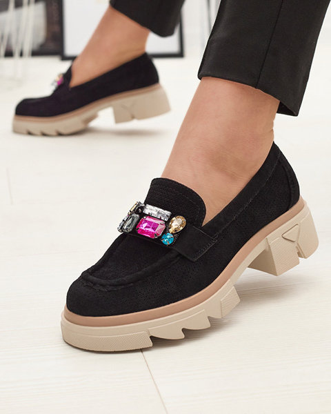 Fekete áttört női mokaszin Bokkso díszítéssel- Lábbeli