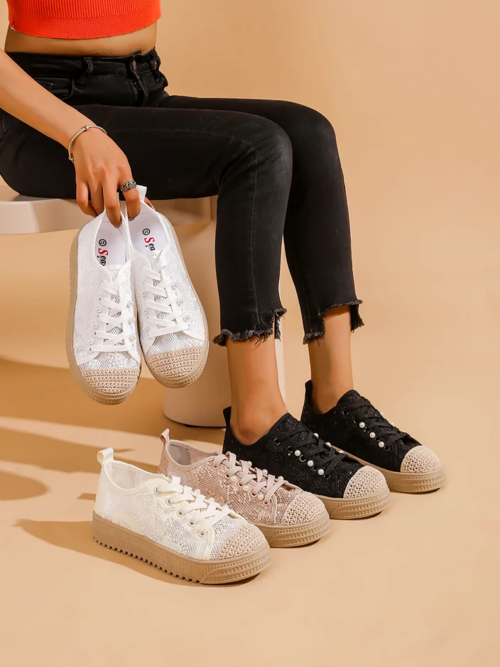 Royalfashion Női Csipke Sportcipők Flitterekkel Nille