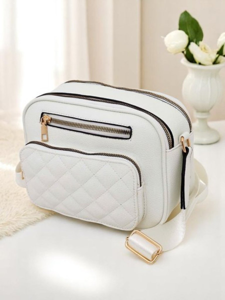 Royalfashion Kis női kézitáska ökobőrből Elia