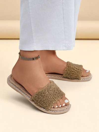 Royalfashion Női papucs szőrmével Cozy Step