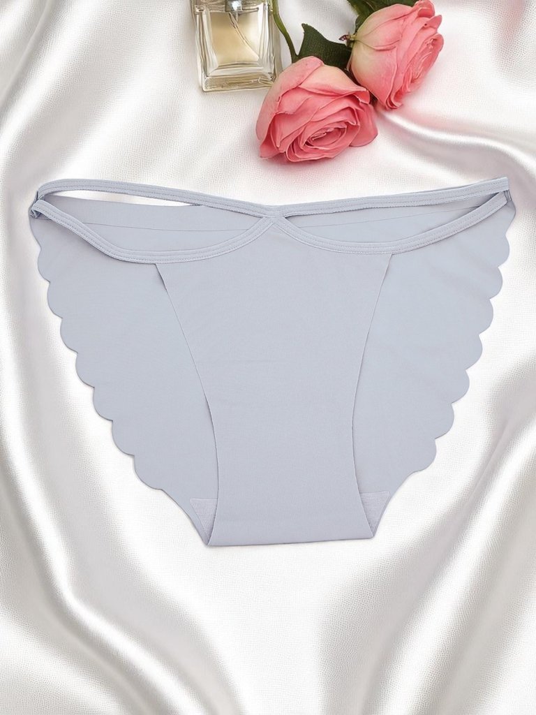 Royalfashion Lazerrel vágott női bugyi díszítő pántokkal Edge Chic