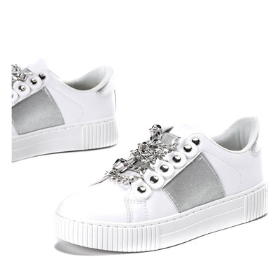 Biało - srebrne sportowe buty z łańcuszkiem Cunea - Obuwie