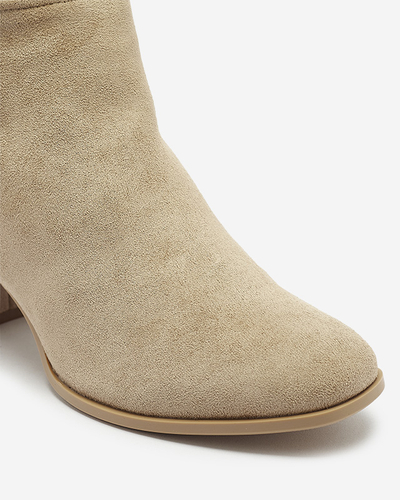 Bézs színű női kivágott posztócsizma Amalan- Lábbeli