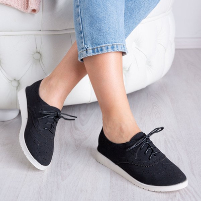 Czarne półbuty na platformie Malasia - Obuwie