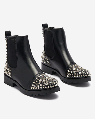 Női csizma szegecsekkel, fekete színben Amerapi- Footwear