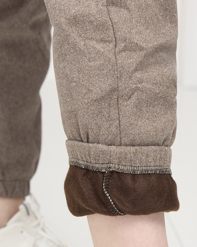 Világosbarna, szigetelt, női melegítő szett foltokkal- Ruházat