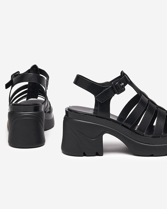 OUTLET Fekete női magas sarkú szandál Agraves - Footwear