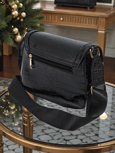 Lakkozott, kis méretű női műbőr táska Lurenn