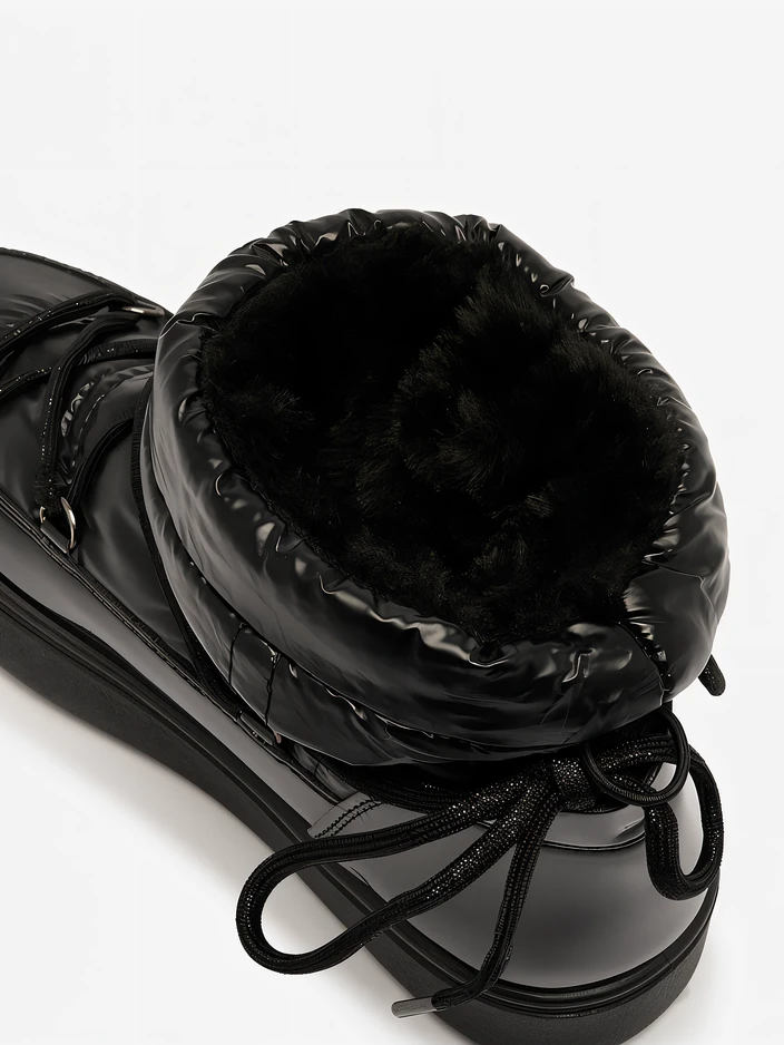 Royalfashion Női csúszós csizma a'la hócsizma fekete színben Vevnose