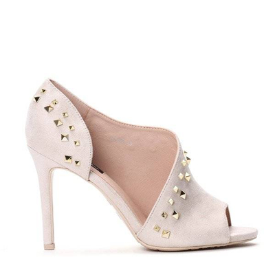 OUTLET bézs színű kivágott szivattyúk - Lábbeli