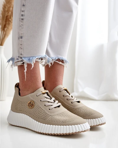 Royalfashion Női sportos perforált sneaker Tobin