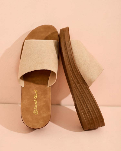 Royalfashion Női Saffil alacsony sarkú flip-flop