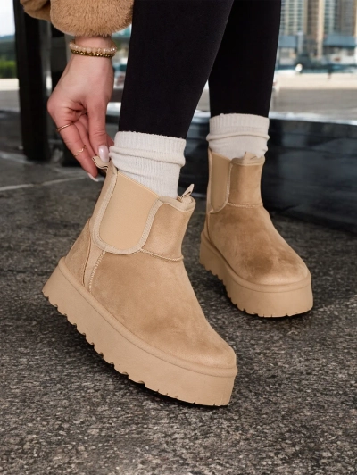 Royalfashion Rövid női hócsizmák Vierris