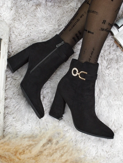 Victi női öko velúrbőr vastag sarkú bokacsizma