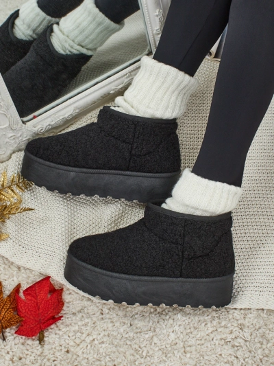 Rövid női a'la Marellin hócsizmák