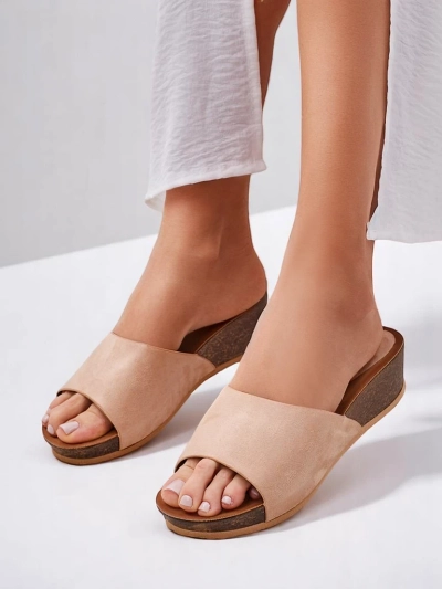 Royalfashion Női szandál alacsony wedge-kel Maderas