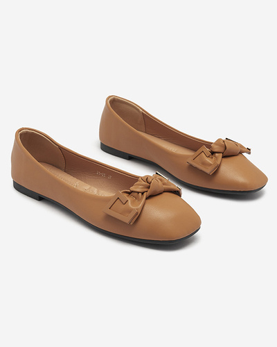 Női teve színű balerinák orrdíszítéssel Caxien- Footwear