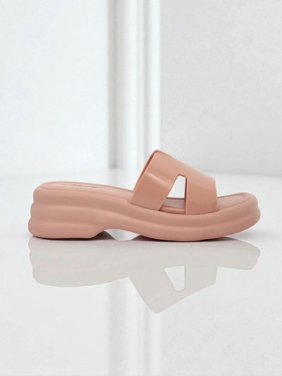 Royalfashion Női papucs vastag talppal Nova Gloss
