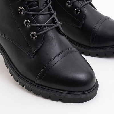 Fekete fűzős bokacsizma Sido- Cipő