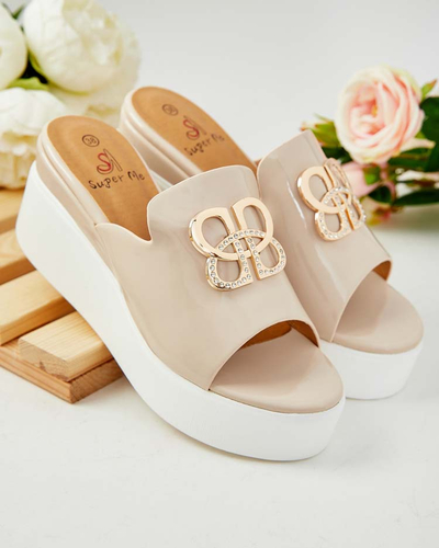 Royalfashion Lakkozott női flip-flop a Sailla oldalon