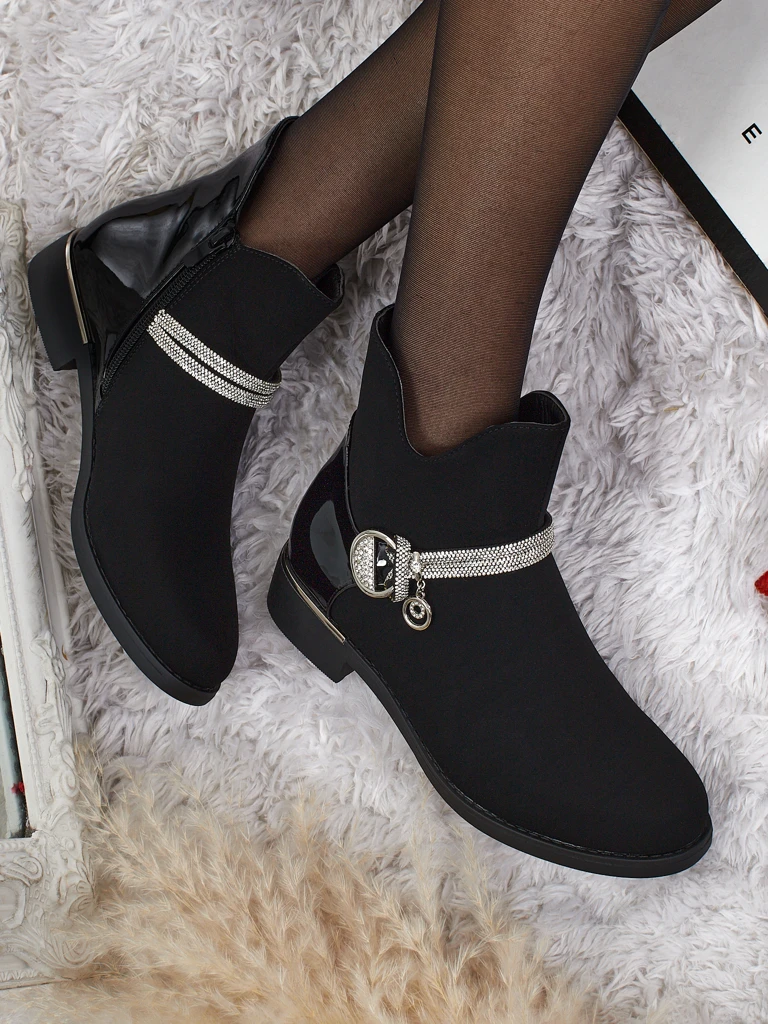 Marvella matt és lakkozott műbőr bokacsizma