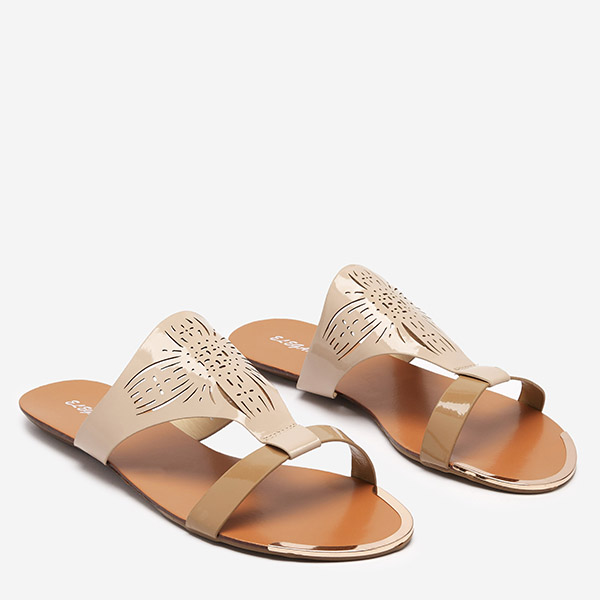 OUTLET Bézs és fekete lakkozott női áttört papucs Bays- Lábbeli