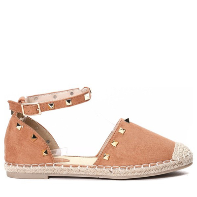 Brązowe, odkryte espadryle z ćwiekami Sinha - Obuwie