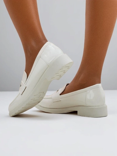 Royalfashion Női lakk loaferek Aylay