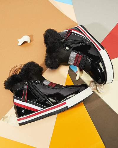 OUTLET Fekete női sportcsizma rejtett sarokkal és szőrmével Gomiu- Footwear