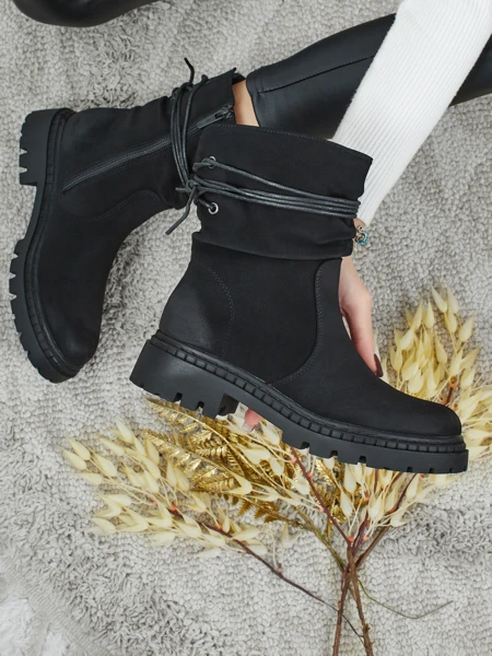 Lumira matt női bokacsizma