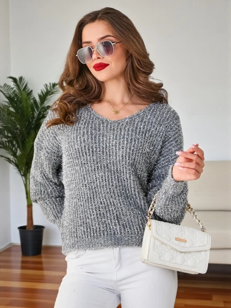 Royalfashion Női pulóver fényes szállal