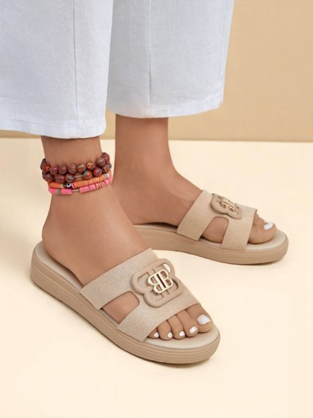 Royalfashion Női lapos talpú papucs ChicStep