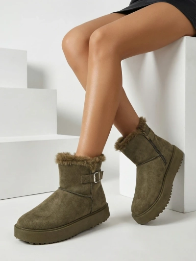 Royalfashion Rövid női hócsizma a'la Aurelia Classico